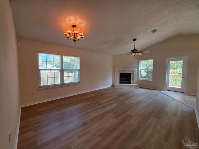 6204 Pomeral Summit, Milton, FL 32570