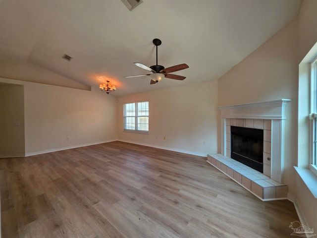 6204 Pomeral Summit, Milton, FL 32570