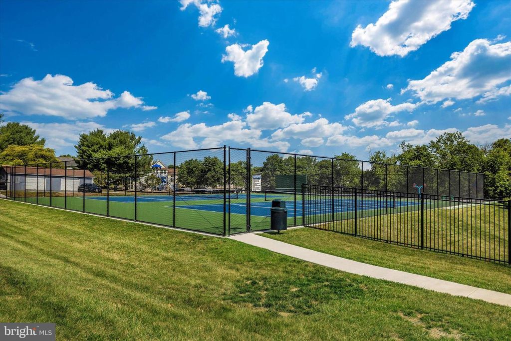 Image 39 of property listing at 6200 GLEN VALLEY TER #1C, Frederick, MD 21701