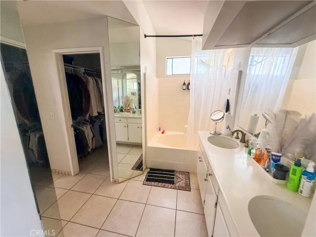 28982 Sam Place, Canyon Country, CA 91387