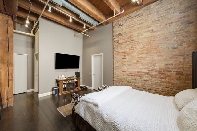 1727 S Indiana Avenue 214, Chicago, IL 60616