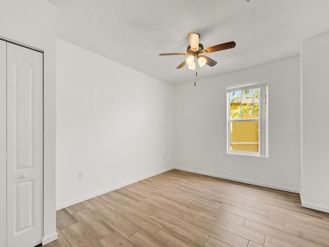 5020 Fairways Circle J202, Vero Beach, FL 32967