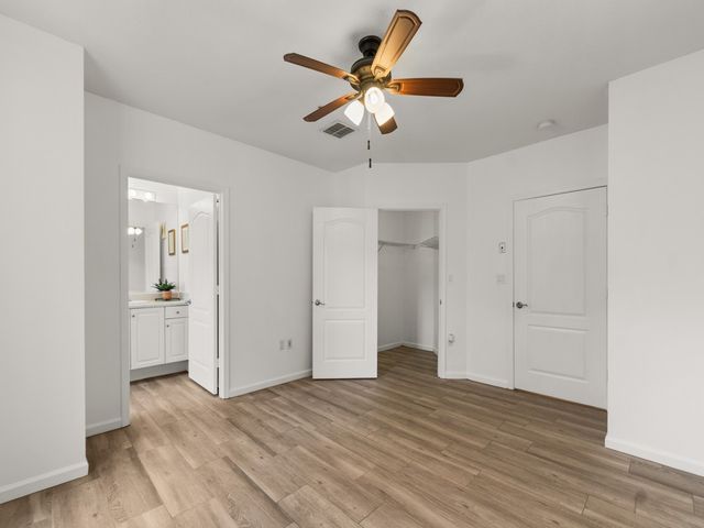 5020 Fairways Circle J202, Vero Beach, FL 32967