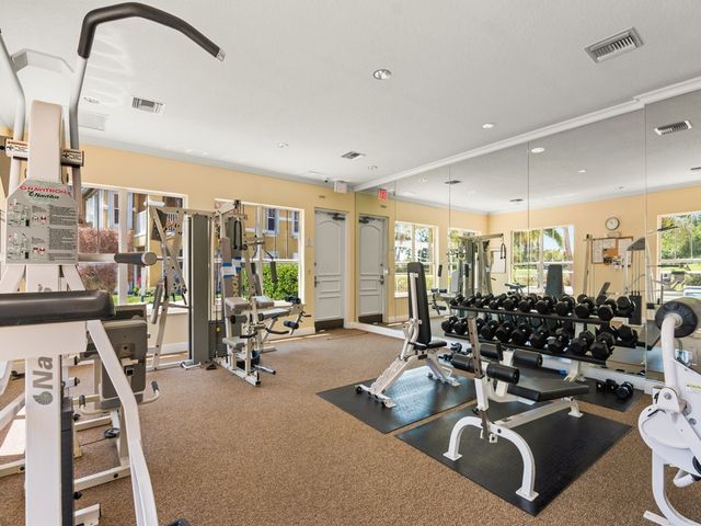 5020 Fairways Circle J202, Vero Beach, FL 32967