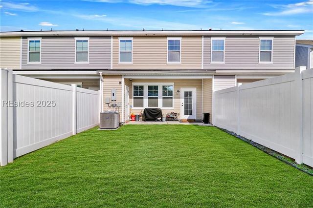 154 Brickway St, Bluffton, SC 29910