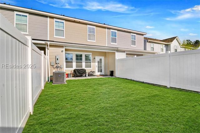 154 Brickway St, Bluffton, SC 29910