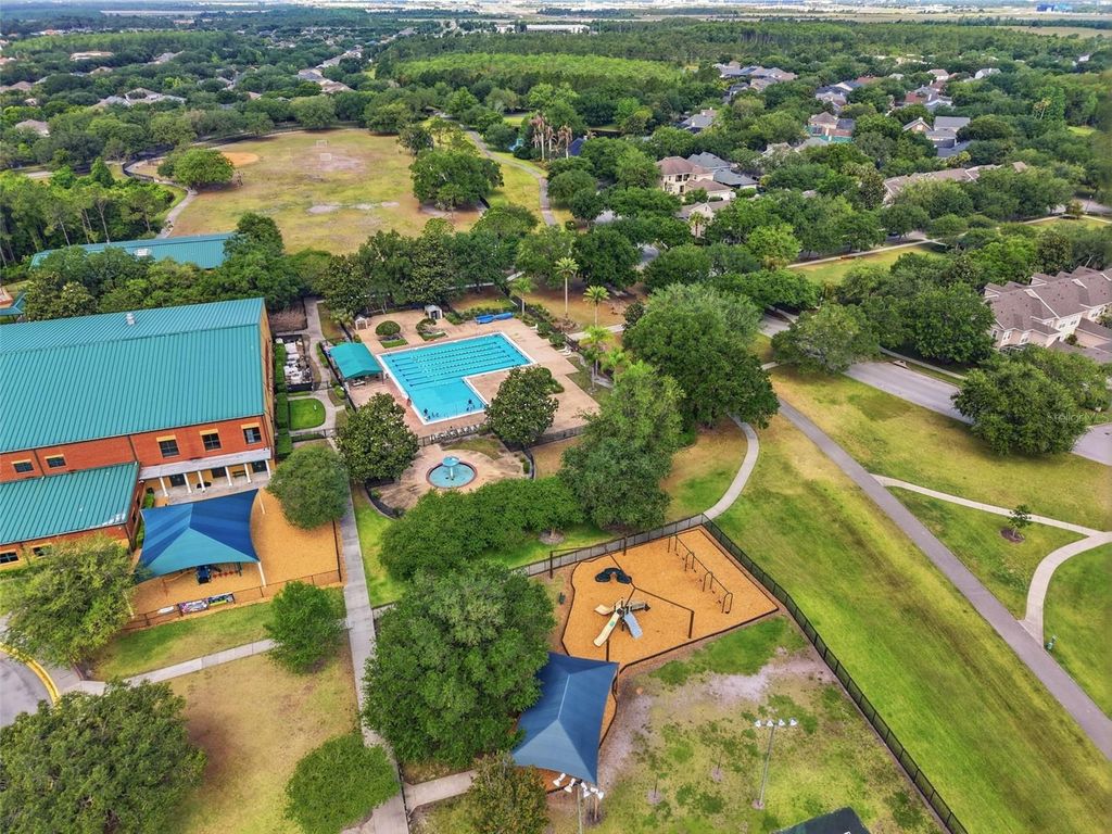 Image 61 of property listing at 10039 BAYWATER BREEZE DRIVE, Orlando, FL 32827