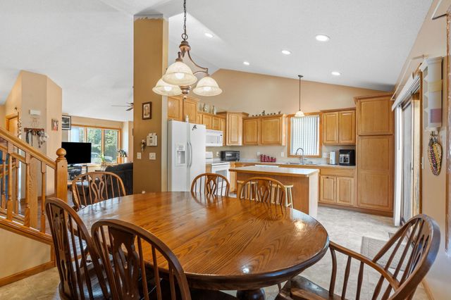 2012 Sunnyview Lane, Northfield, MN 55057