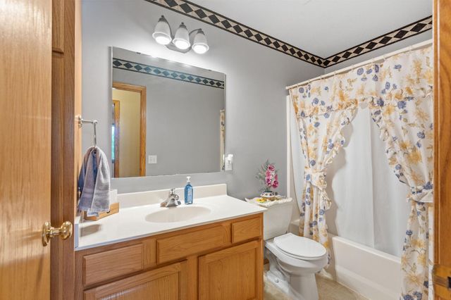 2012 Sunnyview Lane, Northfield, MN 55057