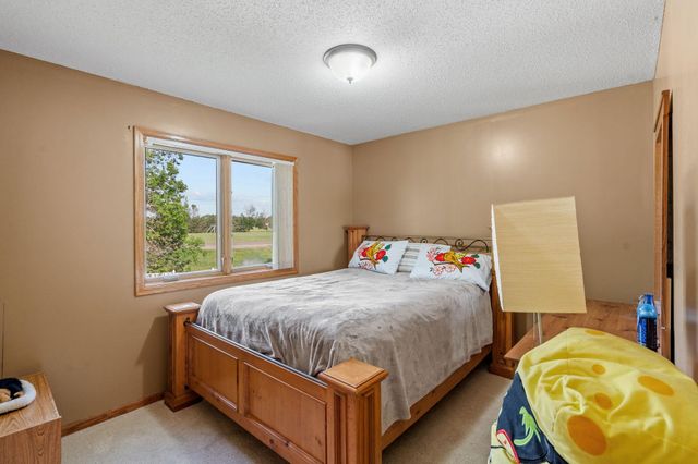 2012 Sunnyview Lane, Northfield, MN 55057