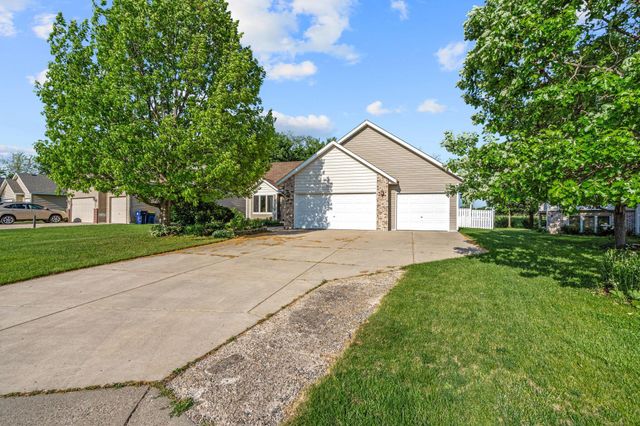 2012 Sunnyview Lane, Northfield, MN 55057