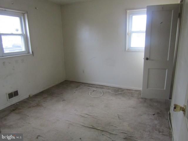 2711 LAKEHURST AVE, Forestville, MD 20747