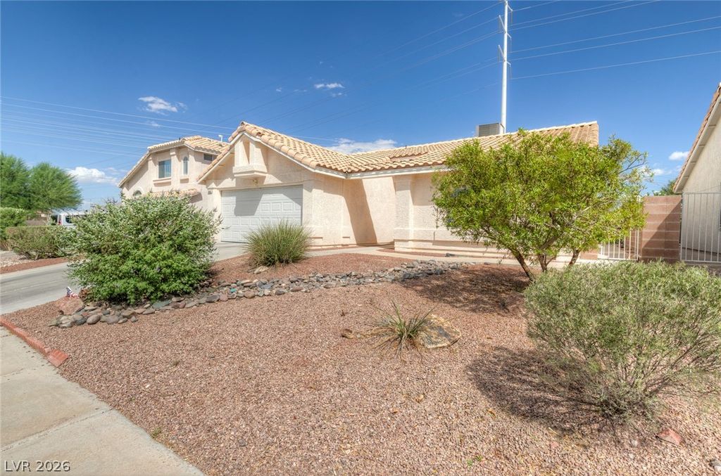 918 Ambusher Street, Henderson, NV 89014 — photo 3