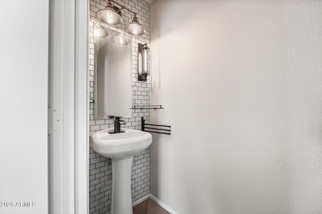 7911 S 47TH Lane, Laveen, AZ 85339