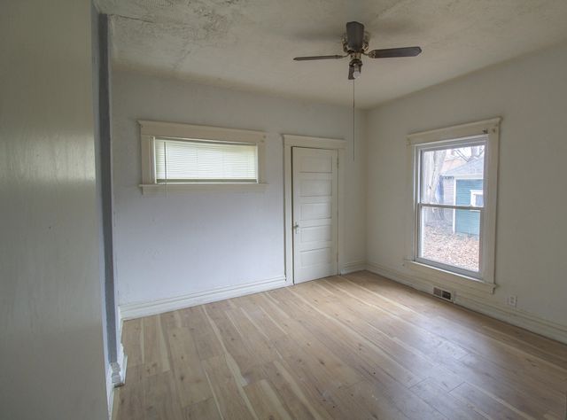 15 S Broad Street S, Battle Creek, MI 49017