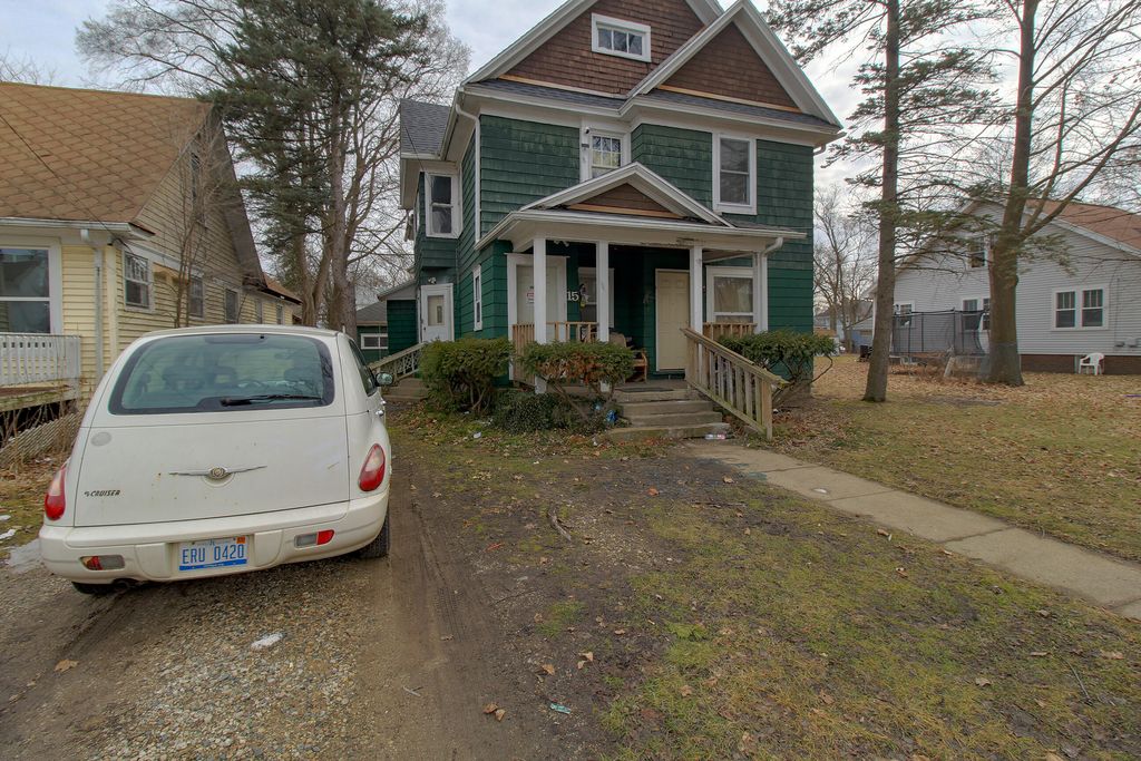 15 S Broad Street S, Battle Creek, MI 49017