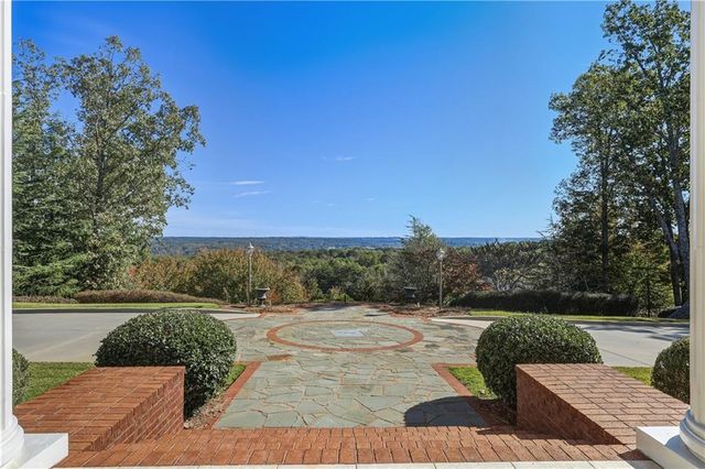 4620 Highland Drive, Gainesville, GA 30506