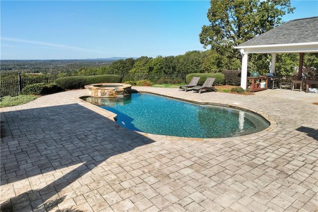 4620 Highland Drive, Gainesville, GA 30506