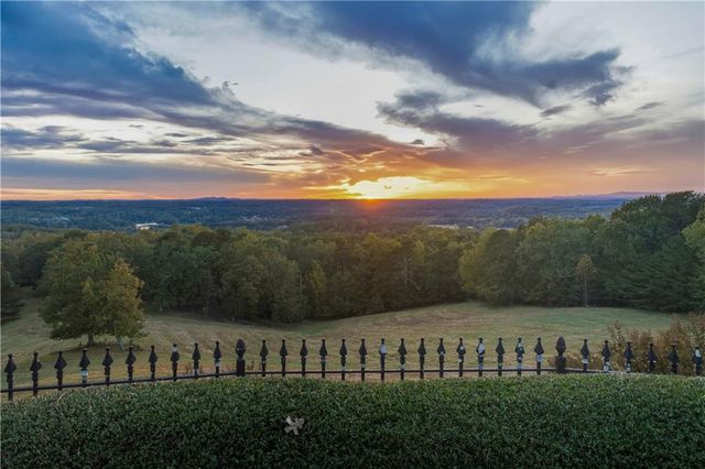 4620 Highland Drive, Gainesville, GA 30506