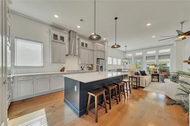 616 Grassmeade Lane, Woodstock, GA 30188