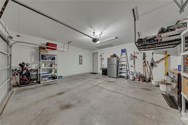 616 Grassmeade Lane, Woodstock, GA 30188