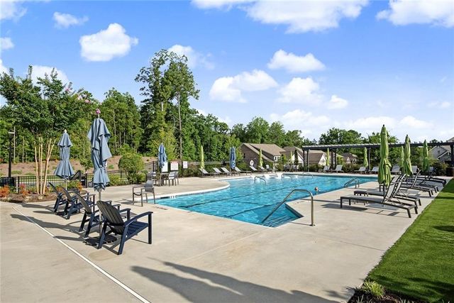 616 Grassmeade Lane, Woodstock, GA 30188