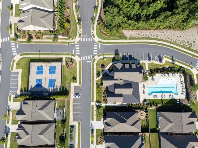 616 Grassmeade Lane, Woodstock, GA 30188