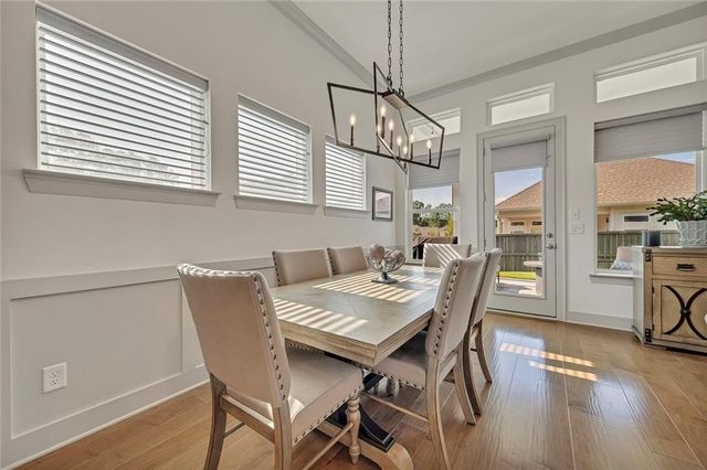 616 Grassmeade Lane, Woodstock, GA 30188