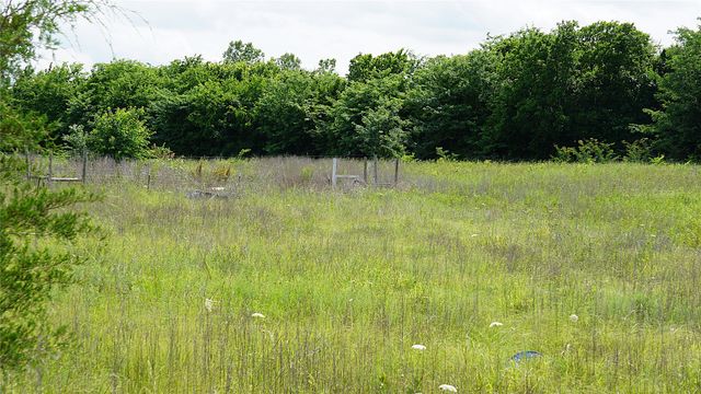 10468 State Highway 50, Ladonia, TX 75449