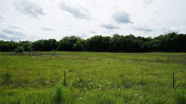 10468 State Highway 50, Ladonia, TX 75449