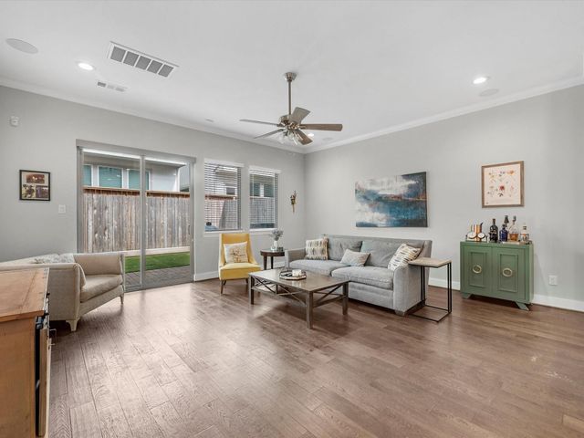 1432 Prince Street C, Houston, TX 77008