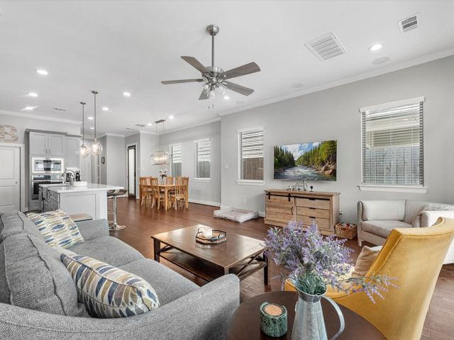 1432 Prince Street C, Houston, TX 77008