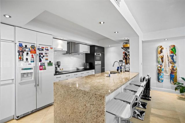 2900 NE 30TH Street G1, Fort Lauderdale, FL 33306