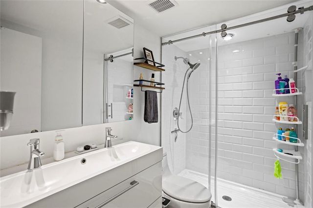 2900 NE 30TH Street G1, Fort Lauderdale, FL 33306