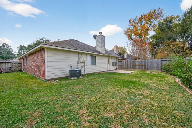 21484 Palace Pines Drive, Kingwood, TX 77339