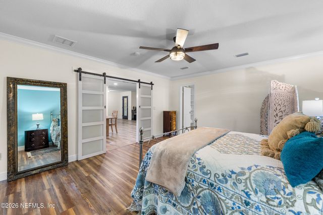 3510 HIDDEN LAKE Drive E, Jacksonville, FL 32216
