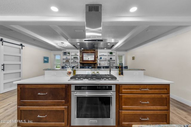 3510 HIDDEN LAKE Drive E, Jacksonville, FL 32216