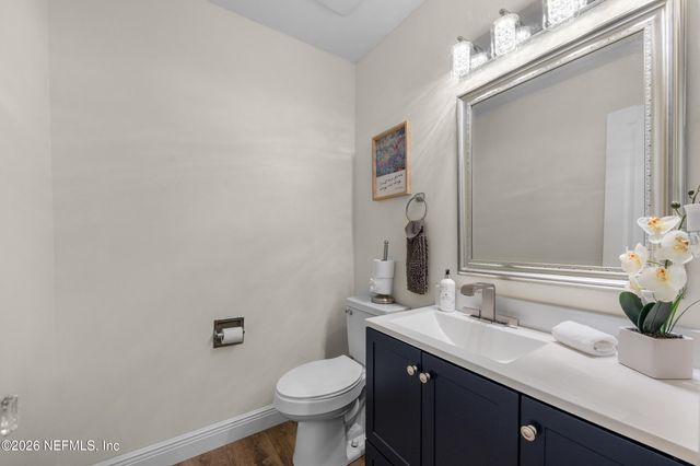 3510 HIDDEN LAKE Drive E, Jacksonville, FL 32216