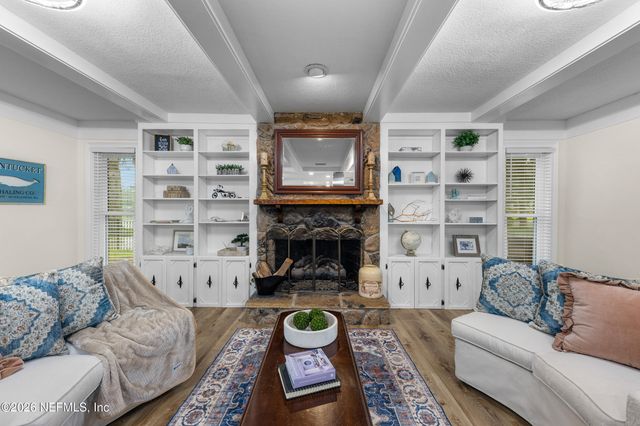 3510 HIDDEN LAKE Drive E, Jacksonville, FL 32216