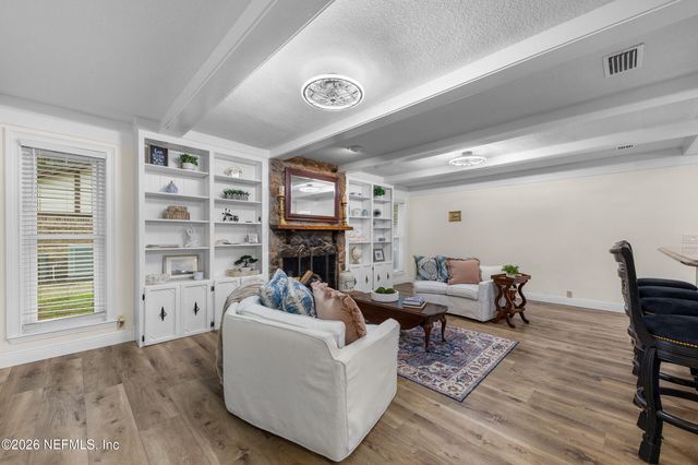3510 HIDDEN LAKE Drive E, Jacksonville, FL 32216