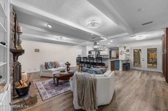 3510 HIDDEN LAKE Drive E, Jacksonville, FL 32216