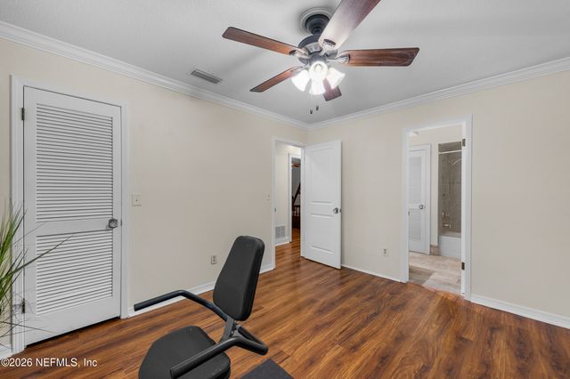 3510 HIDDEN LAKE Drive E, Jacksonville, FL 32216