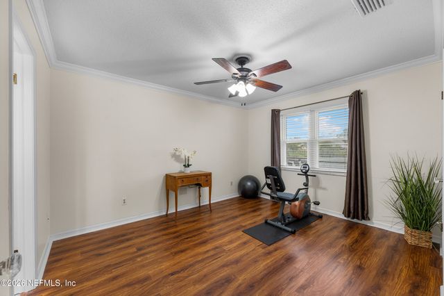 3510 HIDDEN LAKE Drive E, Jacksonville, FL 32216