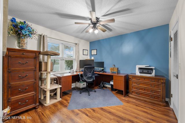 3510 HIDDEN LAKE Drive E, Jacksonville, FL 32216