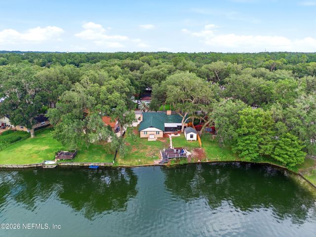 3510 HIDDEN LAKE Drive E, Jacksonville, FL 32216