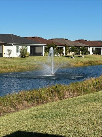 1772 Willows Square, Vero Beach, FL 32966