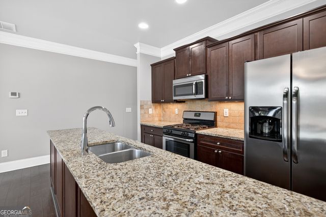 2854 Jordan Oaks Lane, Decatur, GA 30033