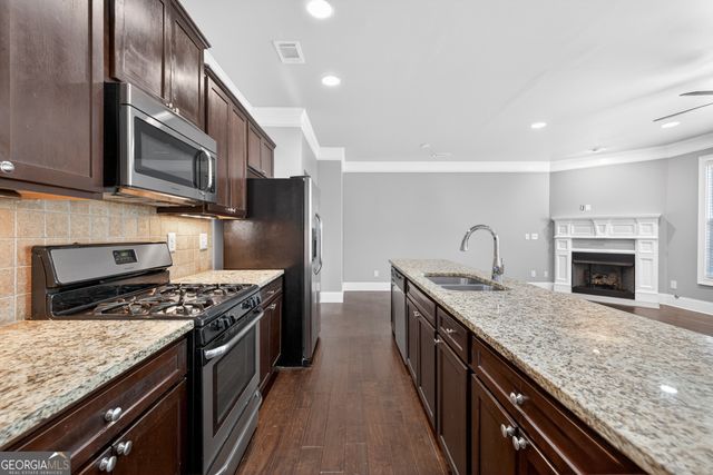 2854 Jordan Oaks Lane, Decatur, GA 30033