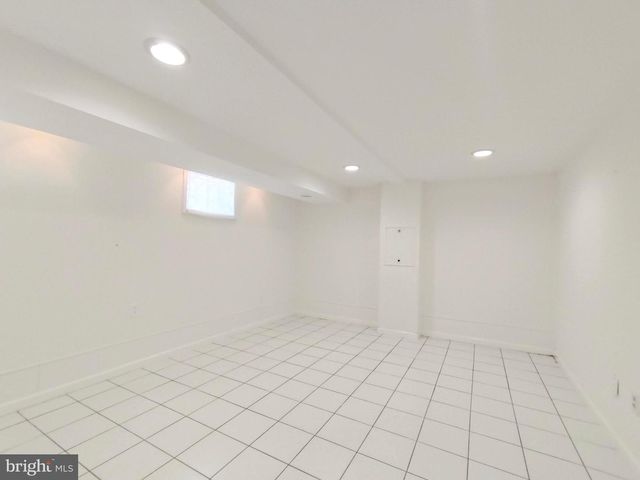 8835 TUCKERMAN LN, Potomac, MD 20854