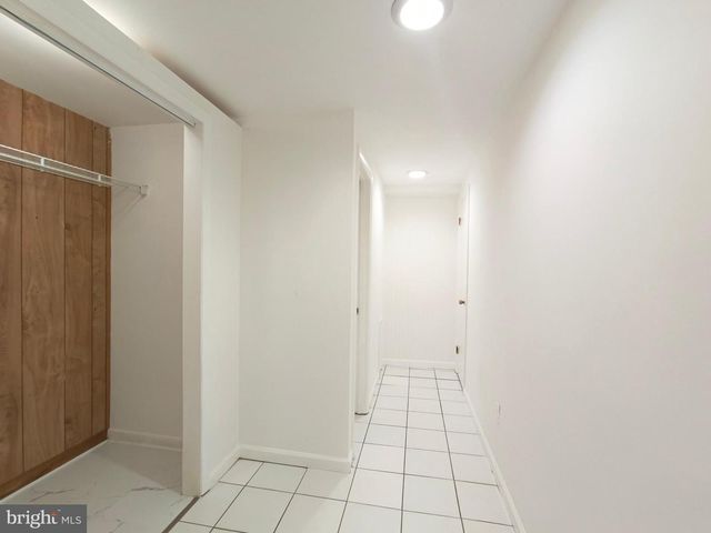 8835 TUCKERMAN LN, Potomac, MD 20854